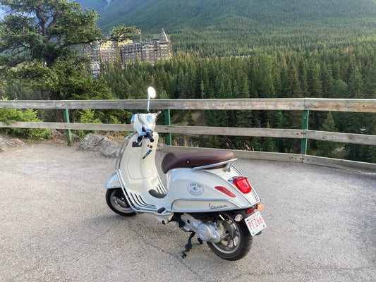 1-HOUR VESPA SCOOTER RENTAL : Click on picture to pick date & time